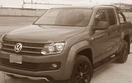 La camioneta estaba estacionada en la v&iacute;a p&uacute;blica. Foto: Imagen Ilustrativa