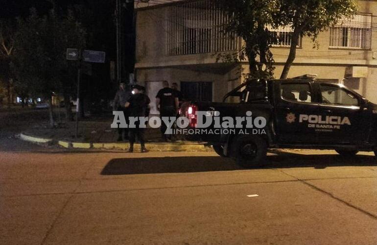 En la esquina. El negocio donde ingresaron estos sujetos est&aacute; ubicado en Humberto Primo esquina G&aacute;lvez.