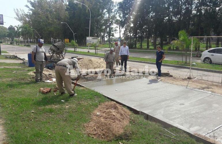 En el lugar. Stangoni siguiendo de cerca los trabajos.