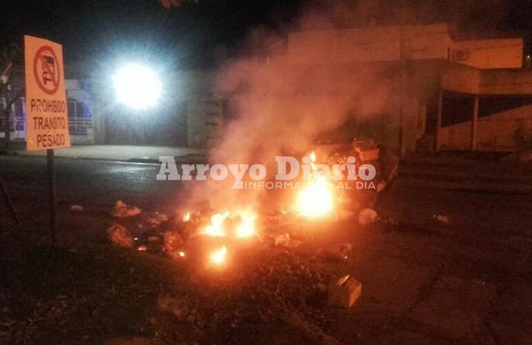 Imagen de Incendio de un contenedor de basura