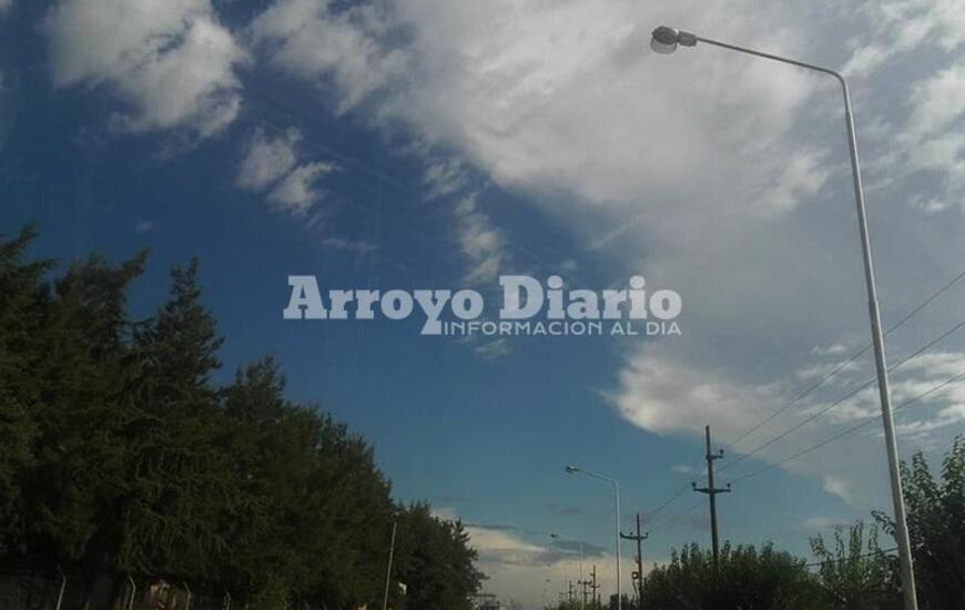 Imagen de H&uacute;medo, algo pesado y con probabilidad de tormentas