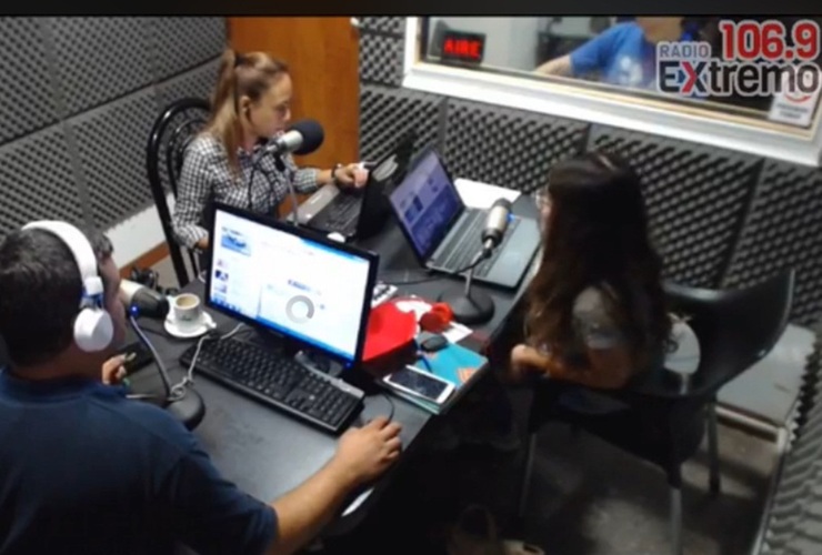 Imagen de Emisión EN VIVO, Dos & Pico Radio Extremo 106.9