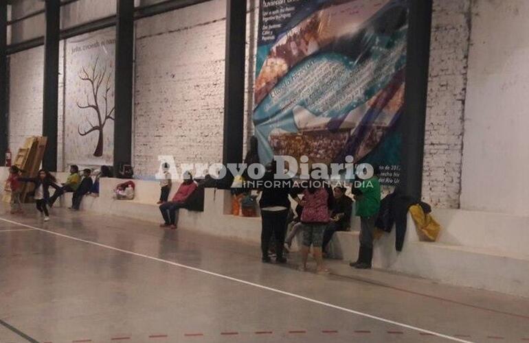 Unos 130 milímetros. A las 19 horas el intendente Nizar Esper confirmaba que habían caído unos 130 mm en pocas horas.