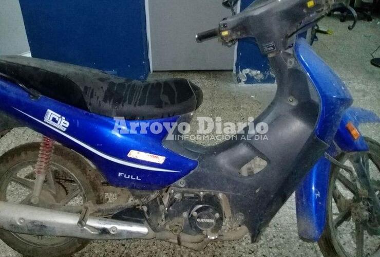 Está en la 27. La motocicleta permanecía en la comisaría a fin de ser reclamada por su titular.