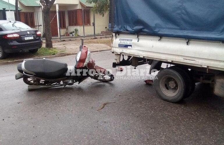 Imagen de Choque resultó con dos personas lesionadas