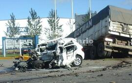 El choque ocurri&oacute; frente a la empresa Silcar. Foto: Nicol&aacute;s Trabaina