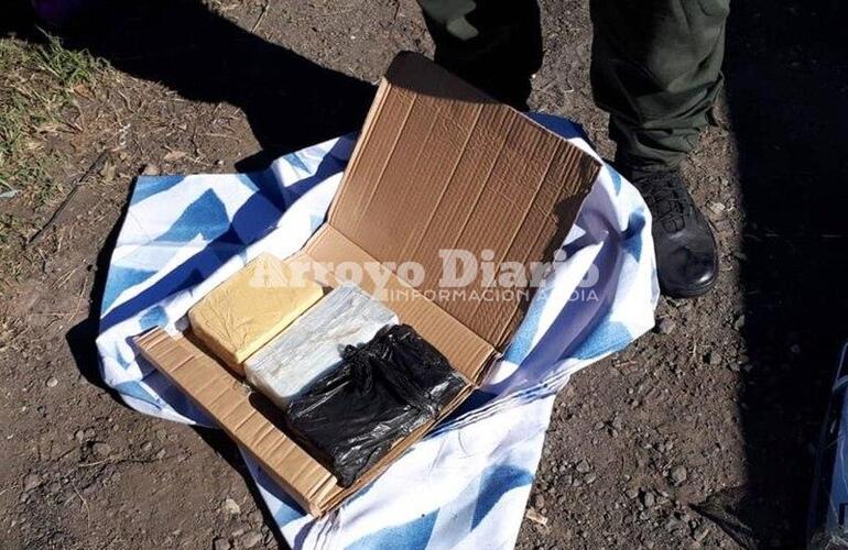 Imagen de Gendarmería secuestró droga durante control a un colectivo