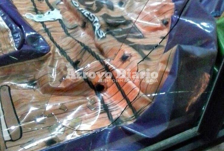 Desconcierto. No se sabe por ahora qui&eacute;n fue el responsable del da&ntilde;o al local.