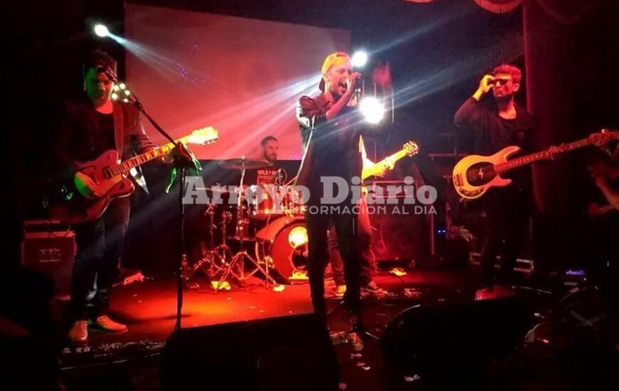 Imagen de Versatelite: segunda del certamen pero la elegida por el jurado