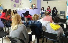 Imagen de Desarrollo Social trabaja sobre varios casos de violencia de g&eacute;nero