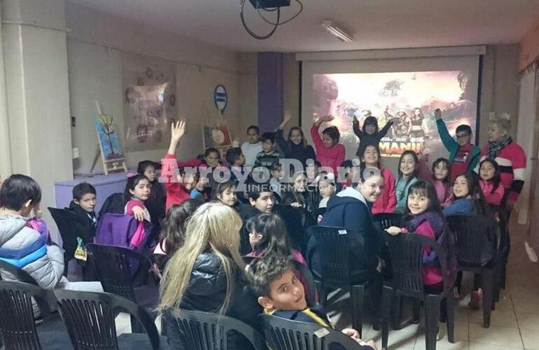 Actividad de acceso gratuito. La Comuna pensó en los más chicos y sumó esta propuesta en vacaciones de invierno. Actividad de acceso gratuito. La Comuna pensó en los más chicos y sumó esta propuesta en vacaciones de invierno.