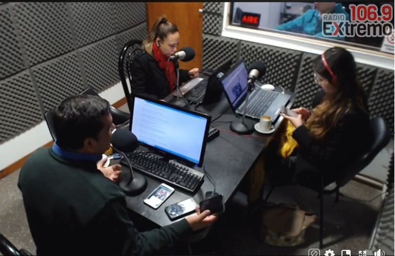 Imagen de Emisión EN VIVO, Dos & Pico Radio Extremo 106.9