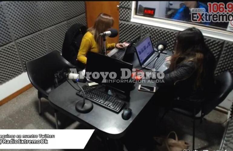 Imagen de Emisión EN VIVO, Dos & Pico Radio Extremo 106.9