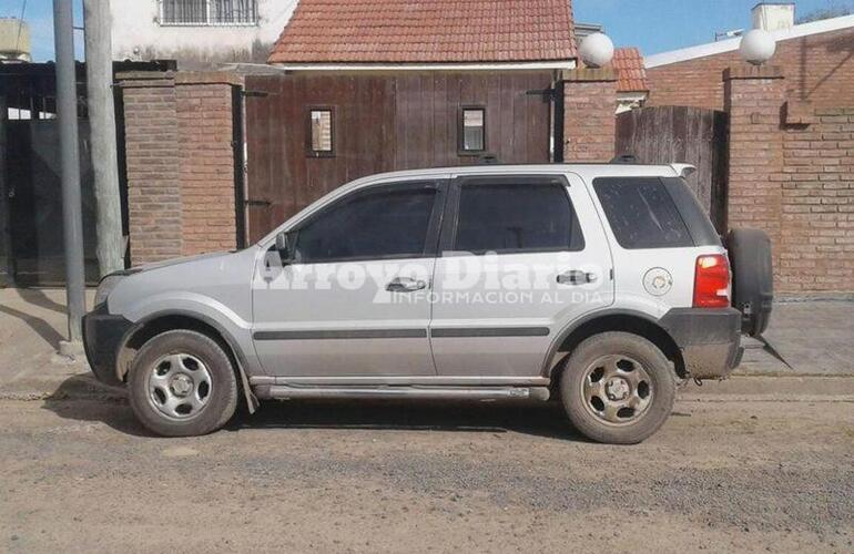 El vehículo. Esta es la camioneta de la cual sacaron el estéreo.