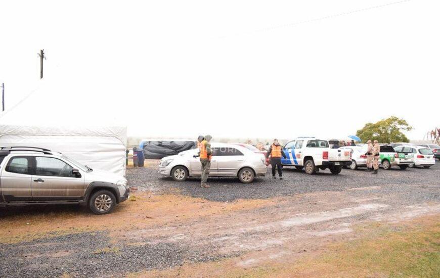 Bajada Colacho. El lugar donde tiene base el Comit&eacute; de Incidencia y all&iacute; mismo aguardan familiares de las dem&aacute;s personas que, por el momento, contin&uacute;an desaparecidas. Foto: Jorge David Cuello