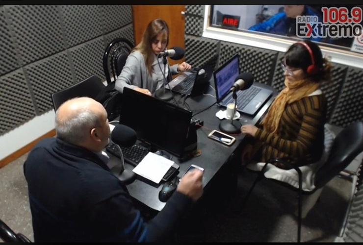 Imagen de Emisión EN VIVO, Dos & Pico Radio Extremo 106.9