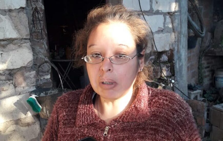 Ayuda para ella y sus hijos. Por, al menos seis meses, la municipalidad la seguir&aacute; asistiendo con un aporte econ&oacute;mico.