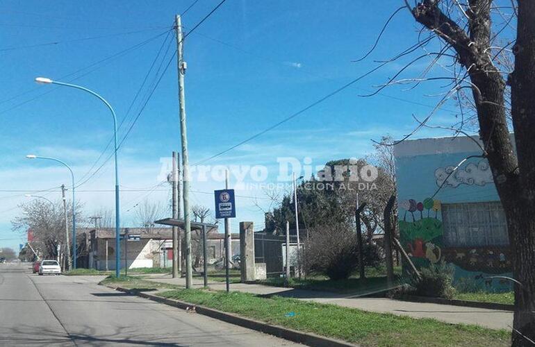 En la parada. Esta es la zona donde Verónica y su pequeño hijo fueron intimidados por un desconocido.