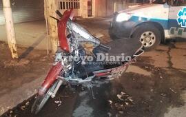 A la comisaría. La motocicleta fue trasladada a sede policial.