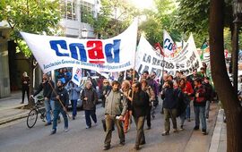 Imagen de Estudiantes temen por el futuro de la universidad pública