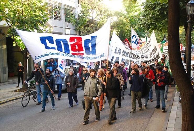 Imagen de Estudiantes temen por el futuro de la universidad pública