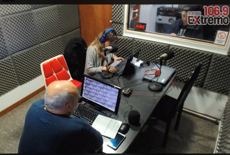 Imagen de Emisión EN VIVO, Dos & Pico Radio Extremo 106.9