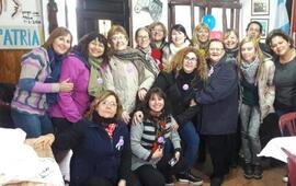 Imagen de Reinas Tejedoras, mujeres que no paran de ayudar