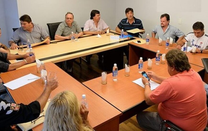 Imagen de Ministerio de Trabajo de la Naci&oacute;n homolog&oacute; la independencia del Sindicato de Camioneros de Santa Fe