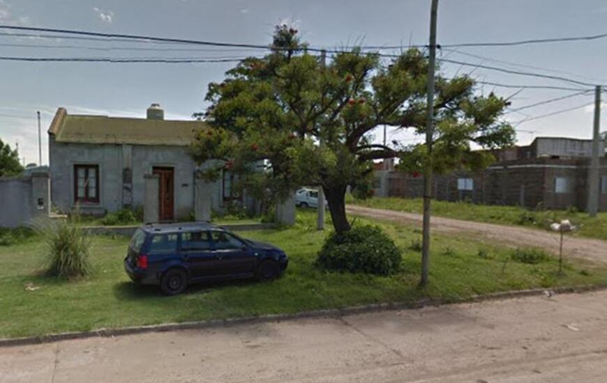 La vivienda violentada y robada hoy, está en zona de San Martín y Churchill. Foto: Google Maps