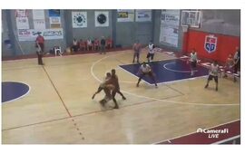Imagen de Básquet: Talleres Vs Garibaldi