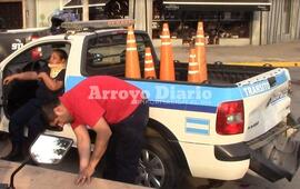 Imagen de Persecución y accidente: Una inspectora resultó herida en un choque