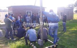 Imagen de Asamblea en S&iacute;ntesis Qu&iacute;mica reafirm&oacute; la toma de la planta
