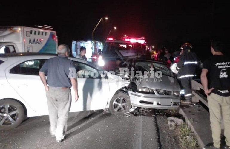 Imagen de Ruta 21: Impactante choque sobre el puente