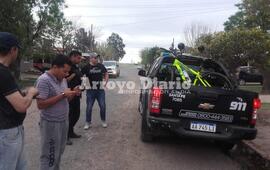 El "tibur&oacute;n" Manuel Orellana recuper&oacute; su bicicleta.