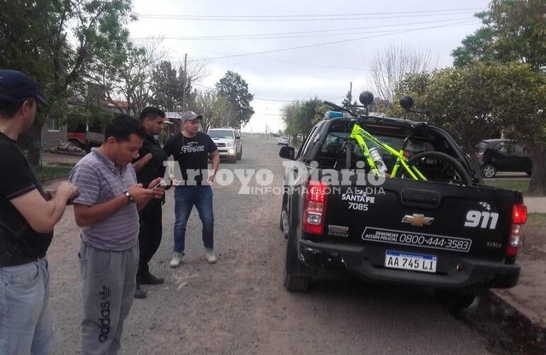 El "tiburón" Manuel Orellana recuperó su bicicleta.