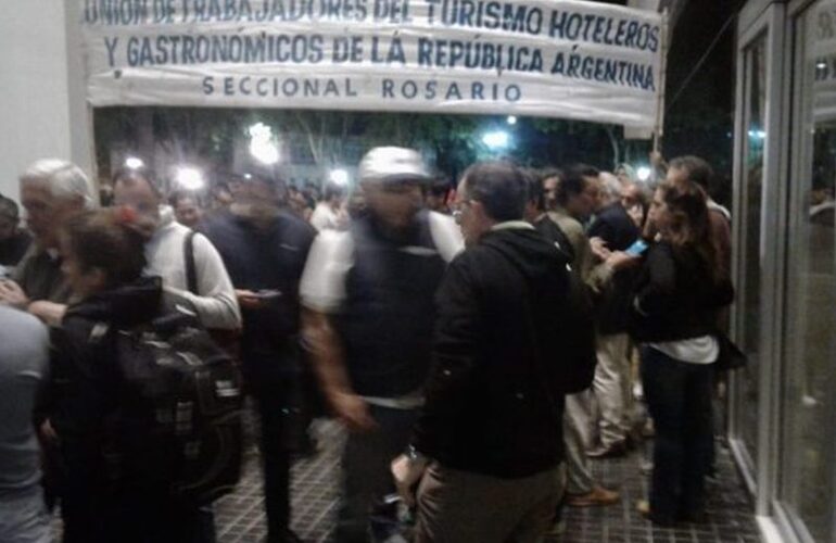 Imagen de Rosario: Liberaron a los gastronómicos detenidos por "amenazas coactivas"