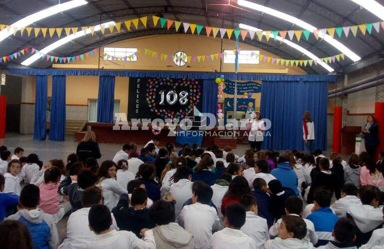 Imagen de Maratón de Lectura y Feria del Libro