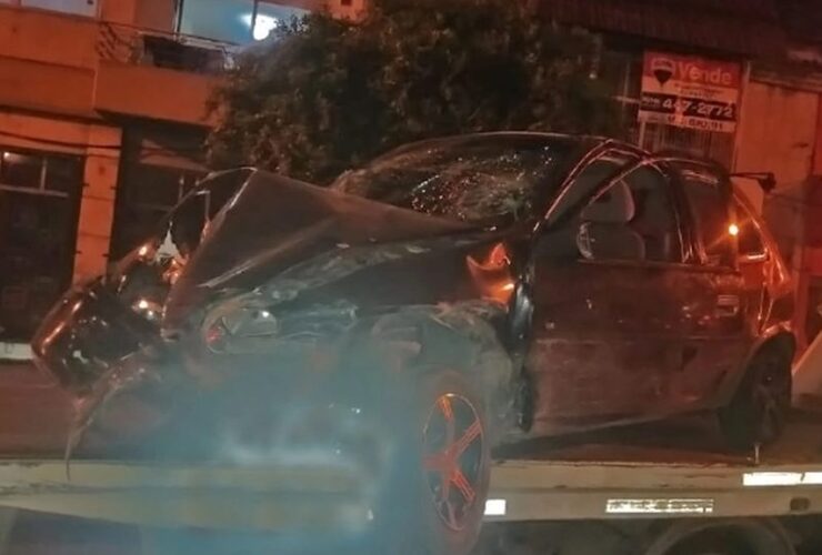 Imagen de Robaron, huyeron, chocaron y los detuvieron