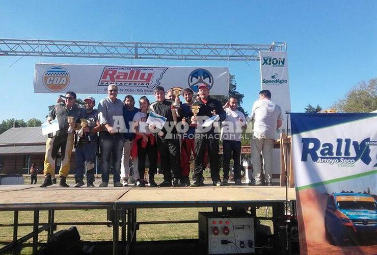 En el Paseo Pedro Spina. El escenario se mont&oacute; en el espacio verde lindero a las v&iacute;as del ferrocarril.