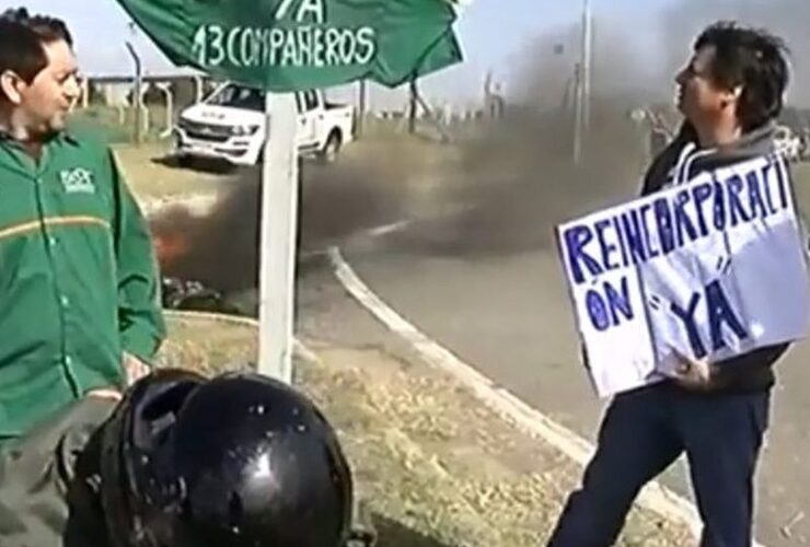 Protesta. Los trabajadores se manifestaron este martes.