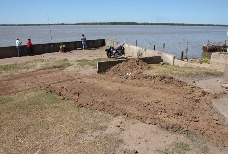 Imagen de Obras Públicas trabaja en acondicionar el Puerto local