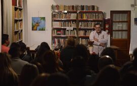 Foto:Biblioteca Popular Bernardino Rivadavia / Cortes&iacute;a: Facebook Biblio Arroyo