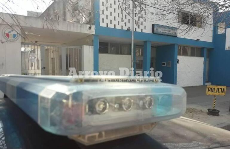 A la comisar&iacute;a. Tras descubrir el faltante, enseguida se presentaron en la comisar&iacute;a 27ma donde dejaron constancia del robo.