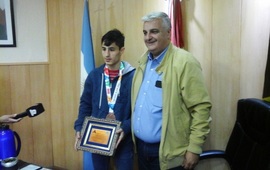 Imagen de Mirco Cuello declarado ciudadano distinguido