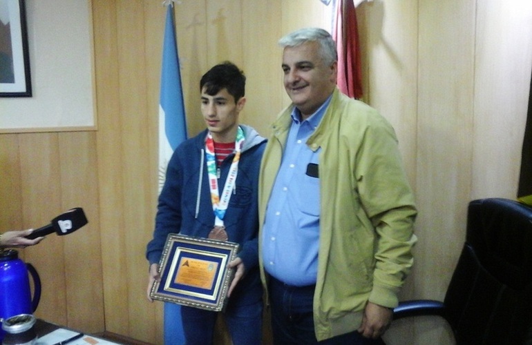 Imagen de Mirco Cuello declarado ciudadano distinguido