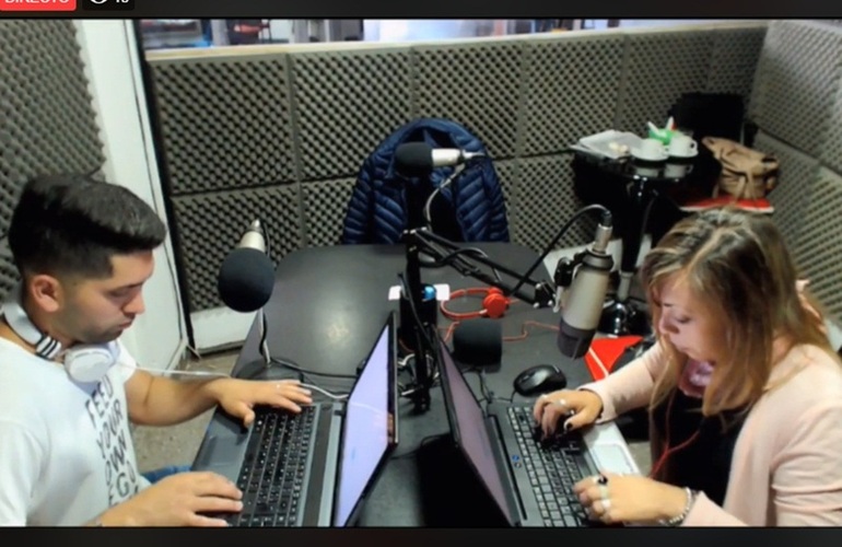 Imagen de Emisi&oacute;n EN VIVO, Dos & Pico Radio Extremo 106.9