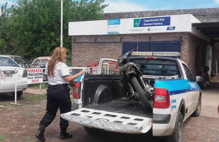 A Tránsito. La moto quedó en el corralón de Tránsito Municipal.