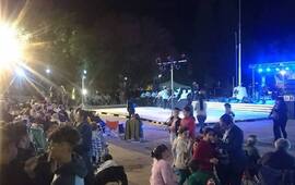 Al aire libre. A pesar del frío, la asistencia fue positiva durante el evento.