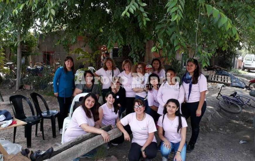 Siempre solidarias: algunas integrantes de Reinas Tejedoras