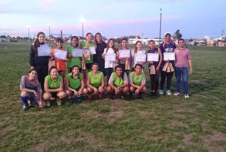 Imagen de Fútbol Femenino: Orgullo de Fighiera